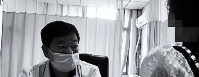 医生性骚扰女患者，警方介入调查