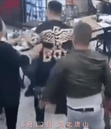 唐山打人事件打成什么样了,唐山打人事件男子被网暴后续