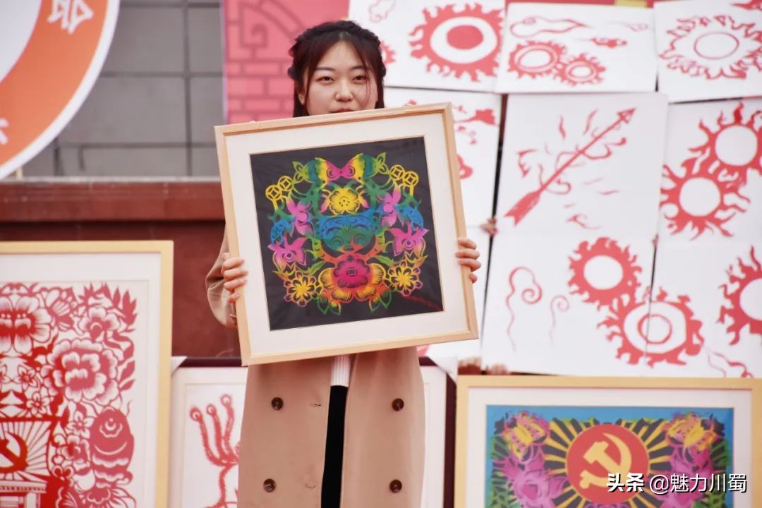 三台中学实验“薪火相传•奔向未来”第四届田径运动会隆重召开