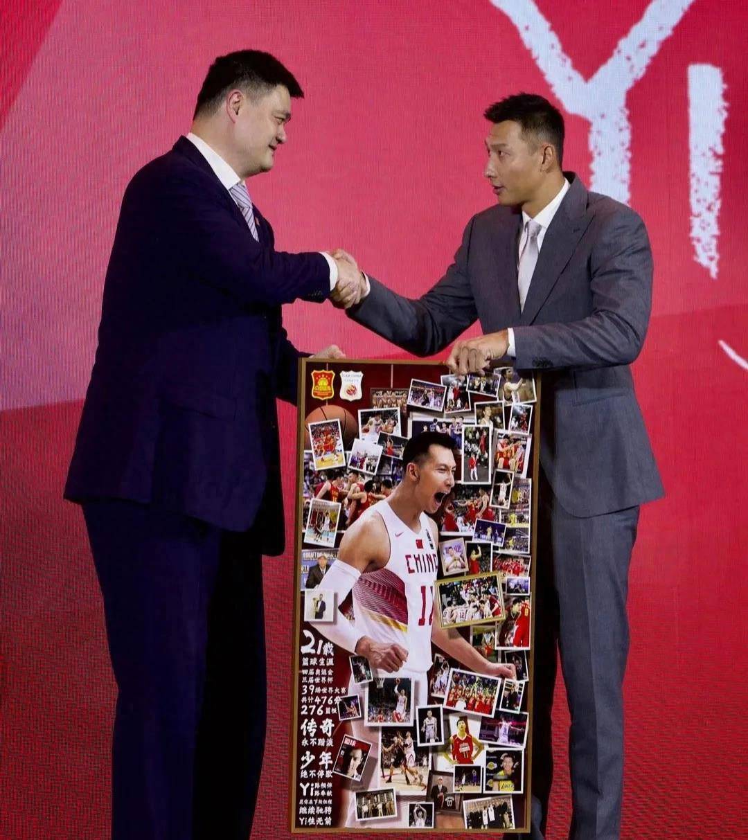 易建联退役仪式姚明前一位发言,易建联退役仪式谈姚明