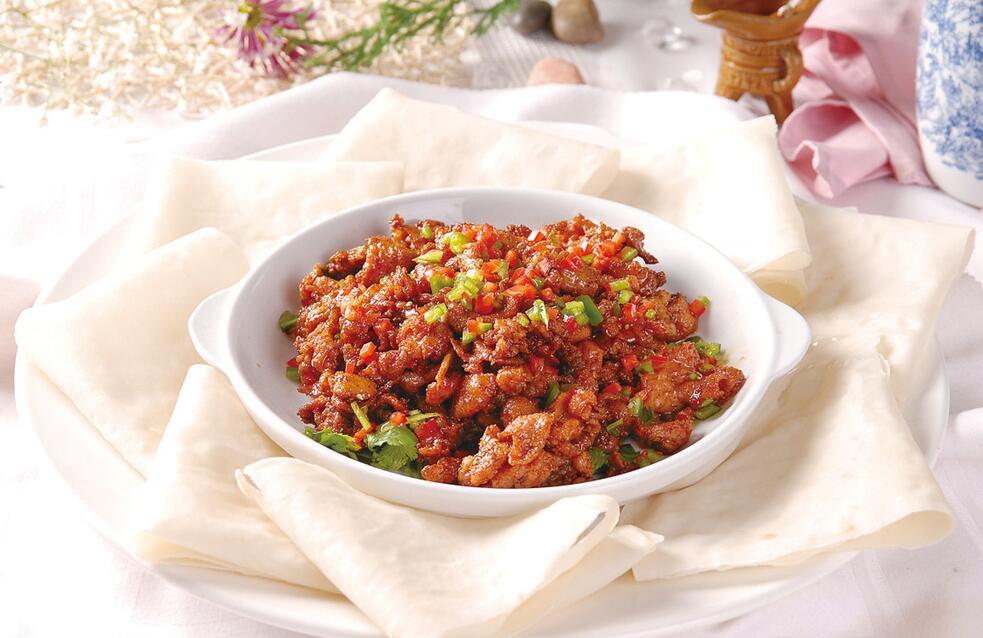 孜然羊肉炒洋葱怎么做好吃,孜然羊肉用什么部位的肉好吃