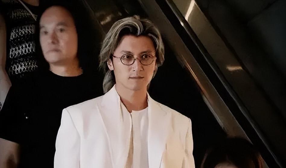 谢霆锋陈冠希骨相,陈冠希谢霆锋40岁对比