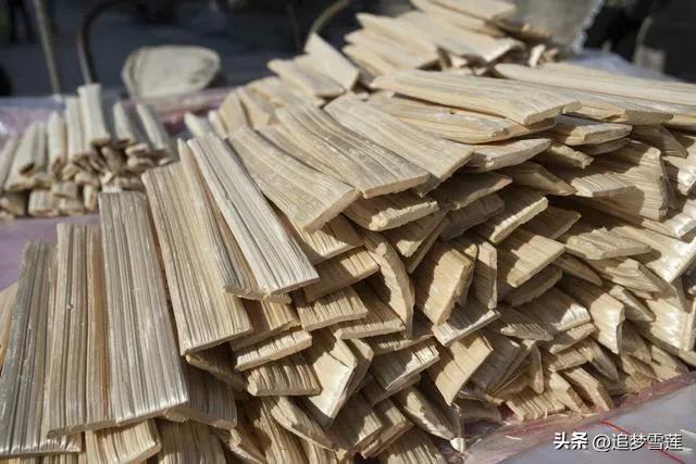 杩囧皬骞村皬鍥㈠渾,杩囧皬骞翠汉闂村皬鍥㈠渾