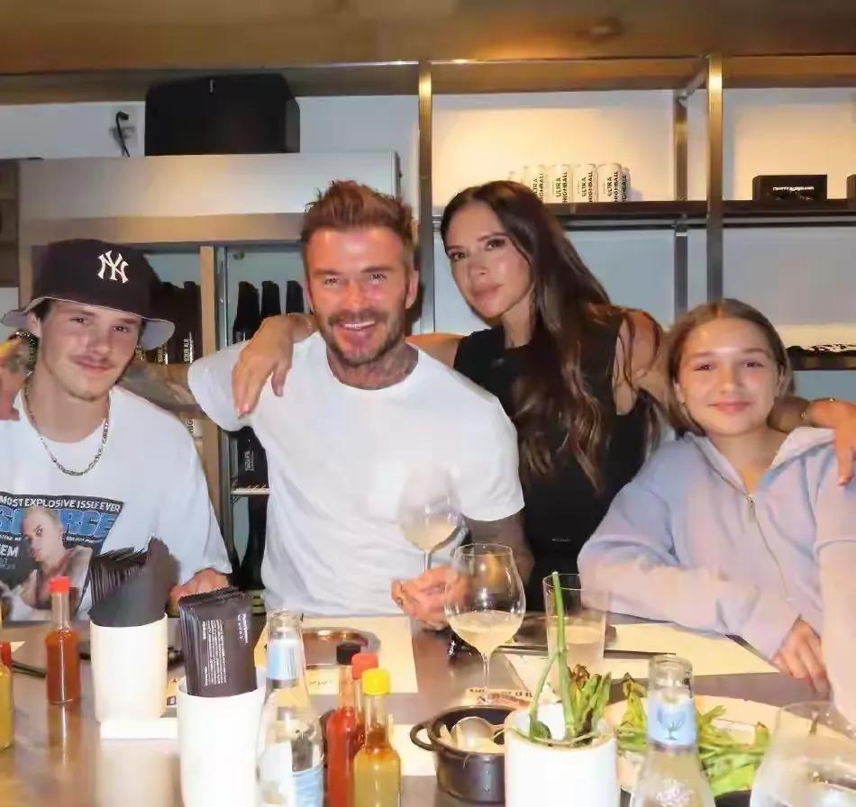 贝克汉姆女儿小七与妻子维多利亚,贝克汉姆与女儿小七