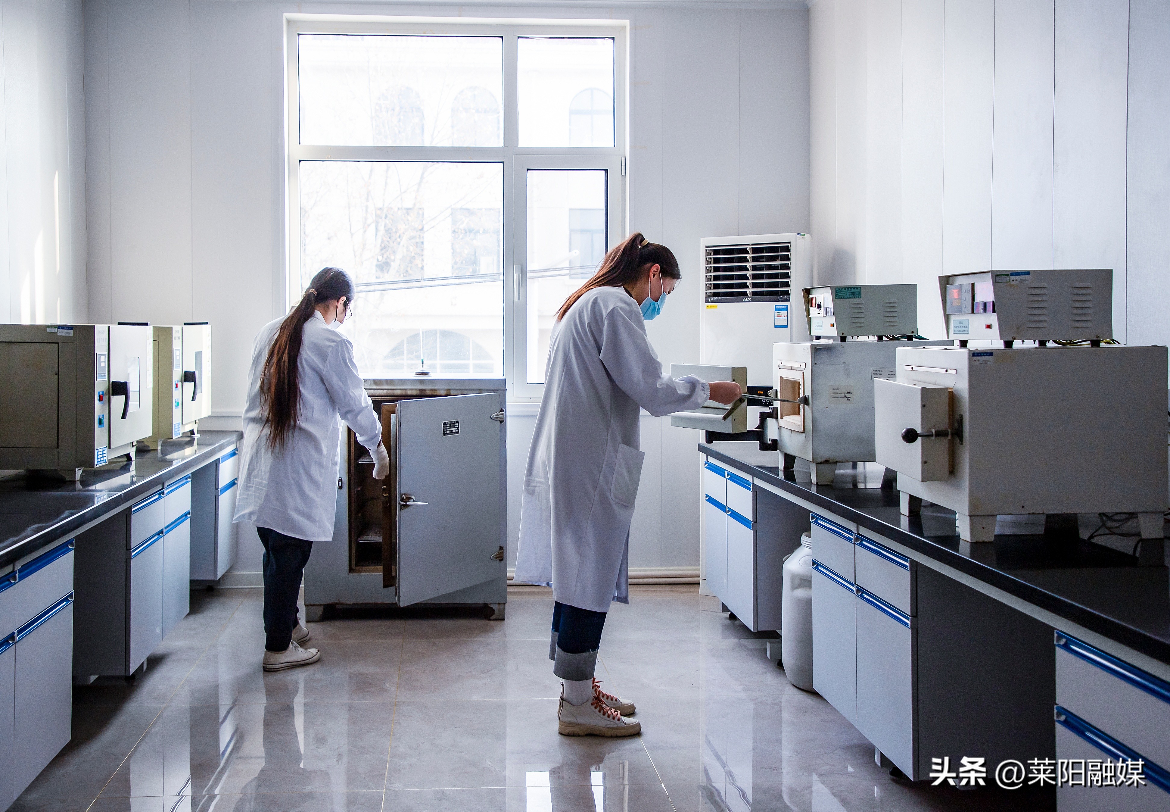 精诚所至精心服务以极强的专业能力把好每一道检验检测关口丨山东中正食品科技检测有限公司专访