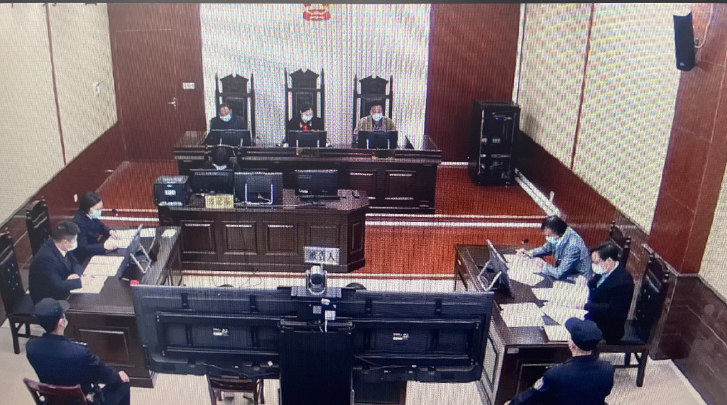 趁圩日违法兜售“保健品”，两人获刑并被判处10倍惩罚性赔偿金