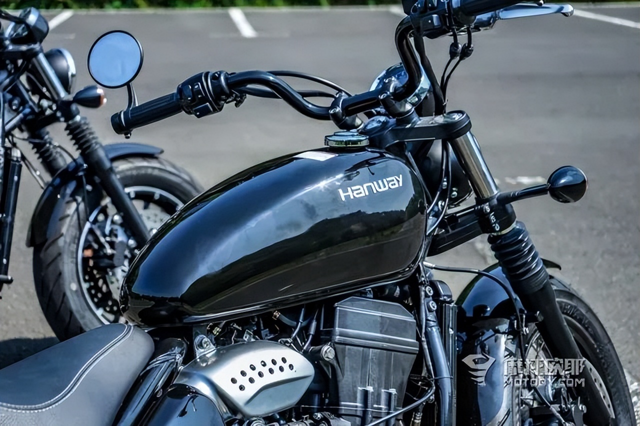 汉威bobberb40和金吉拉300,汉威bobber改双座