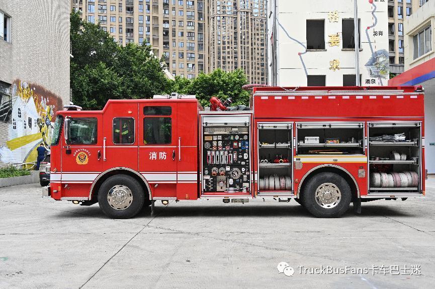 这就是美国“高级”消防车？详解豪士科FRGP4城市高供主战消防车