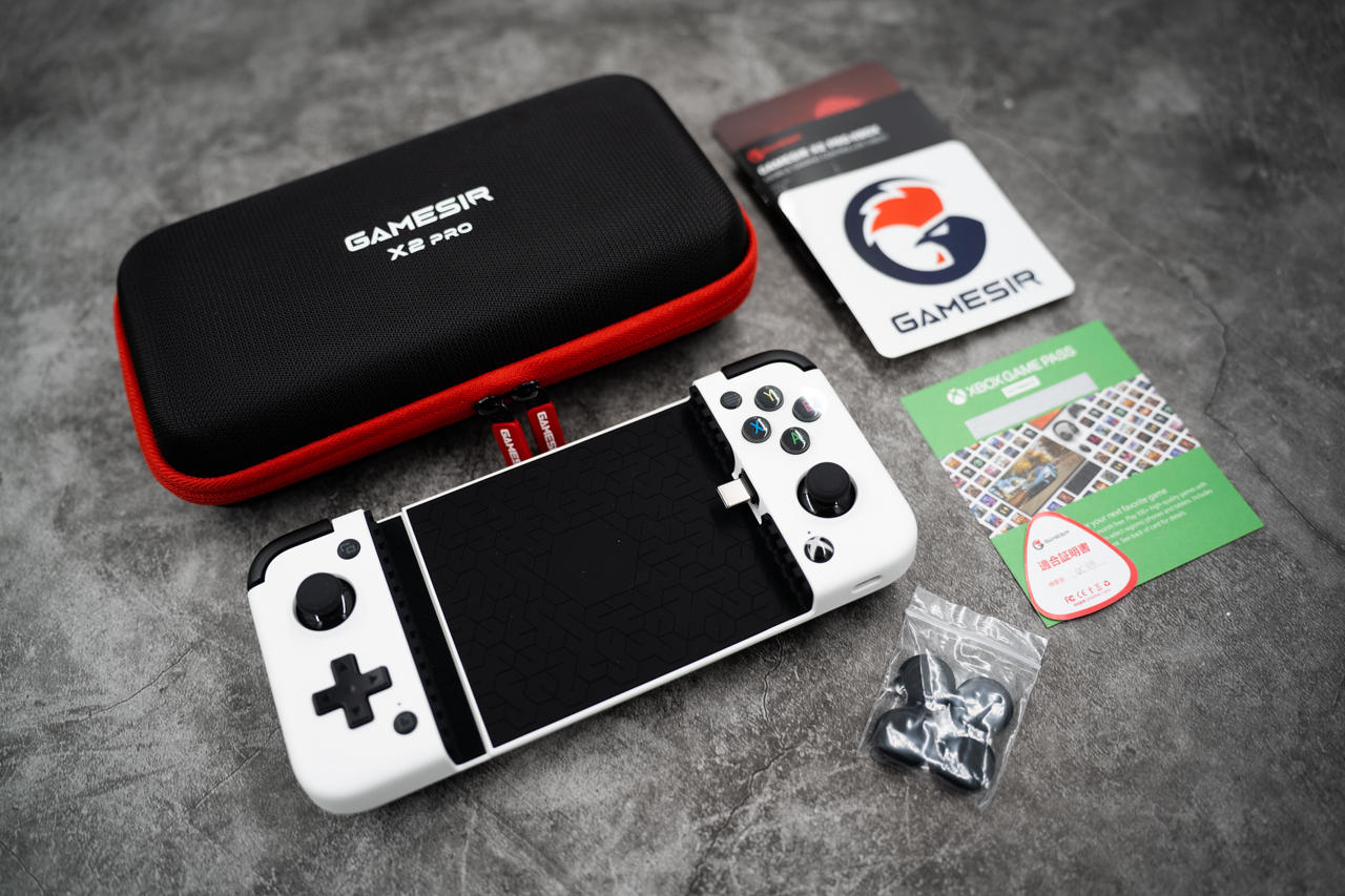 微软官方授权的第三方手柄百元,手机变微软手柄