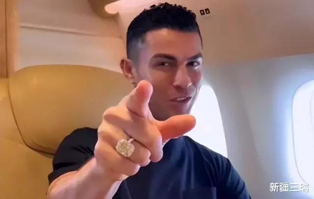 c罗作秀,落魄时的c罗