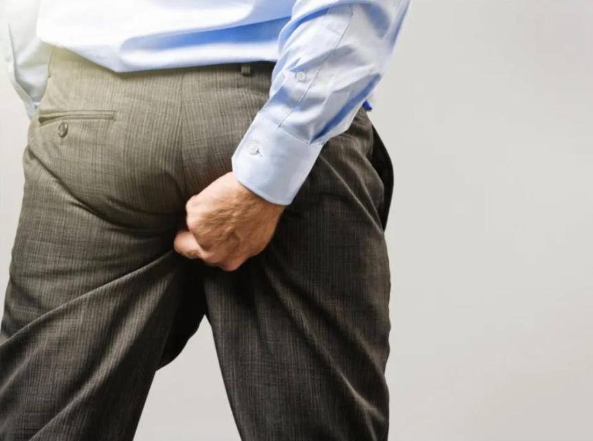 男子携妻小去水上乐园后感染“难言之隐”？夏天还能安全玩水吗？