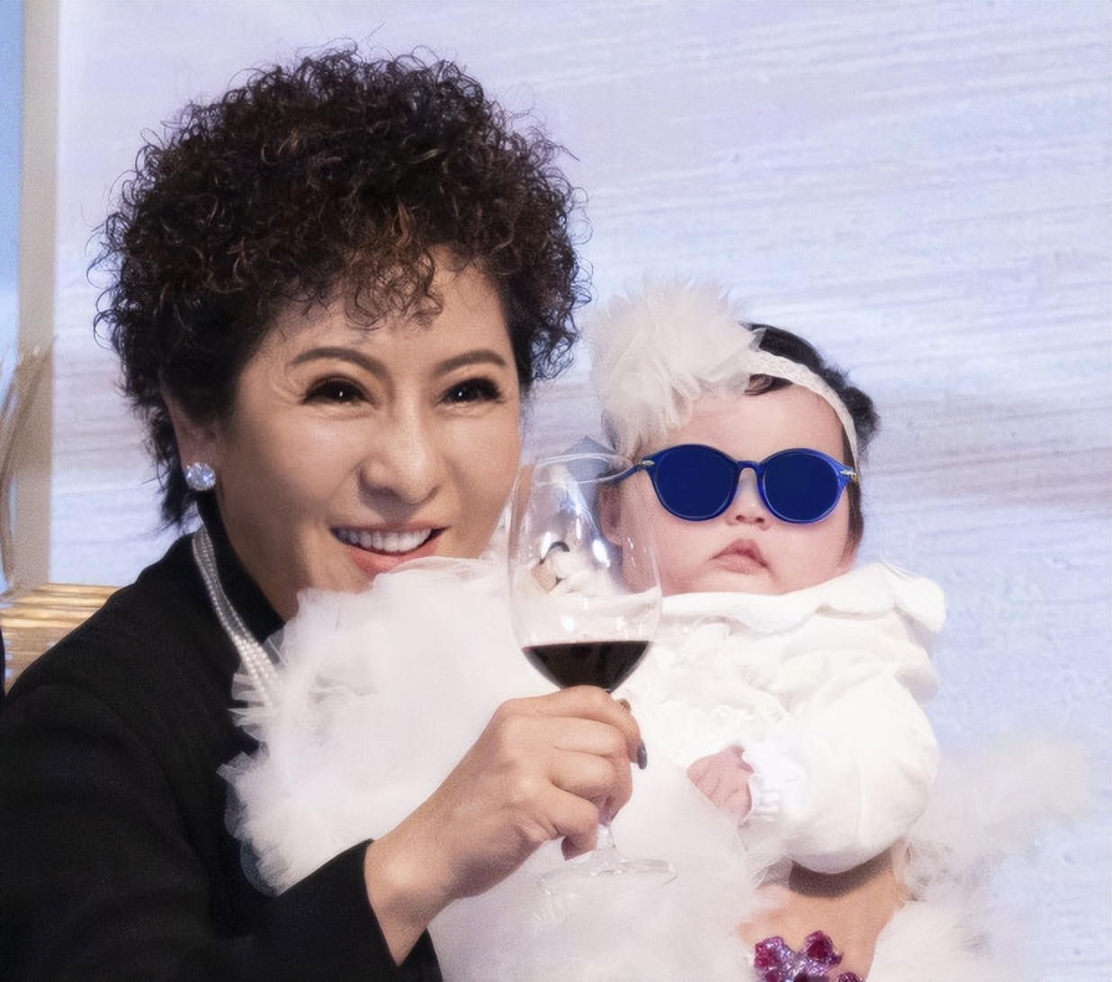 向太的中国之星珠宝,向太陈岚珠宝