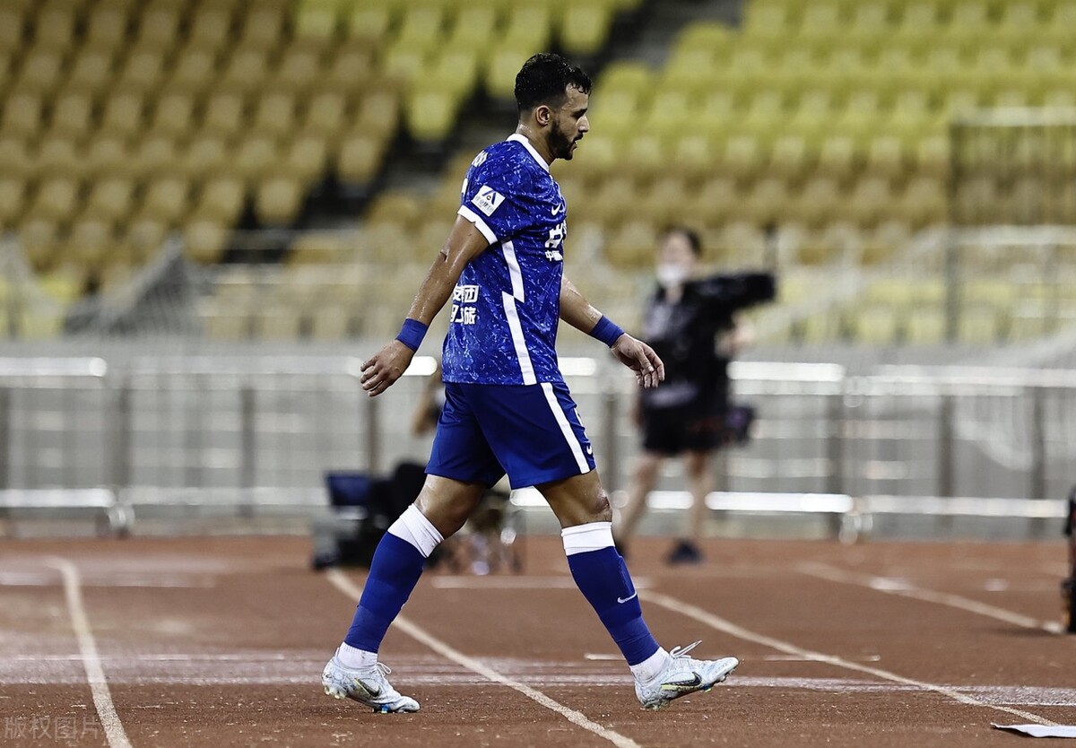 多拉多犯错被禁赛,裁判犯错咋惩罚?