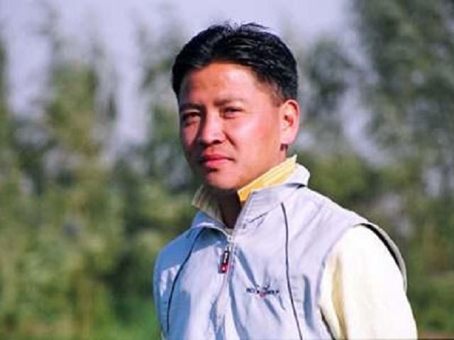 涓笓瀛﹀巻褰撲笂瀵岃豹鐨勪汉,涓笓姣曚笟鎴愪负鍗冧竾瀵岀縼