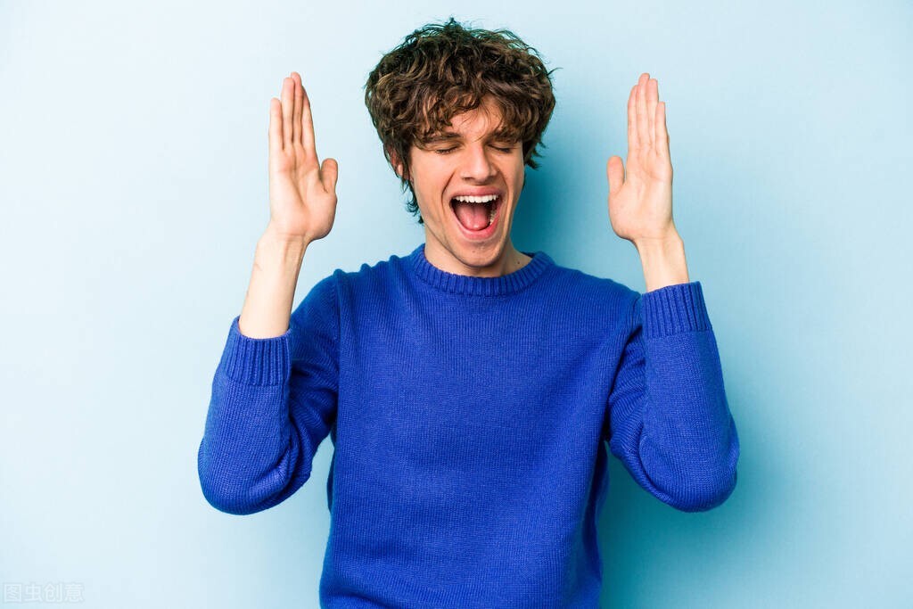 如何用ppt快速制作较多组织架构图,ppt做组织架构图一页放不下怎么办