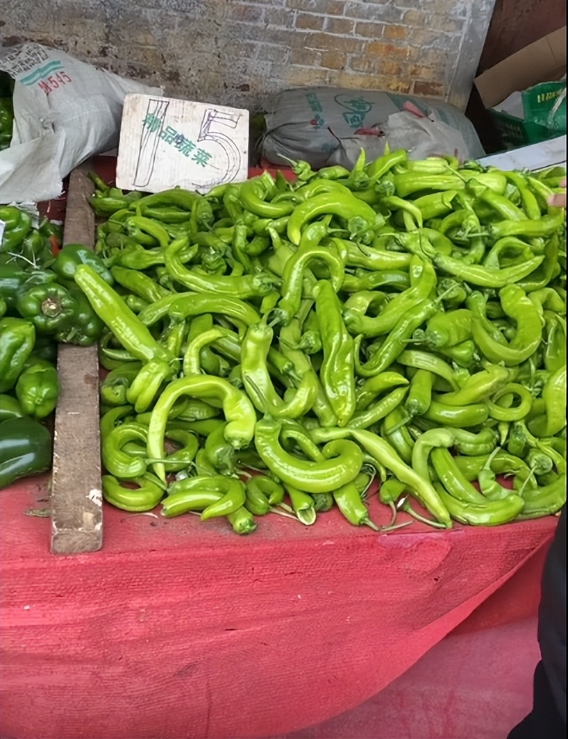 淄博草莓物价,淄博物价到底有多高