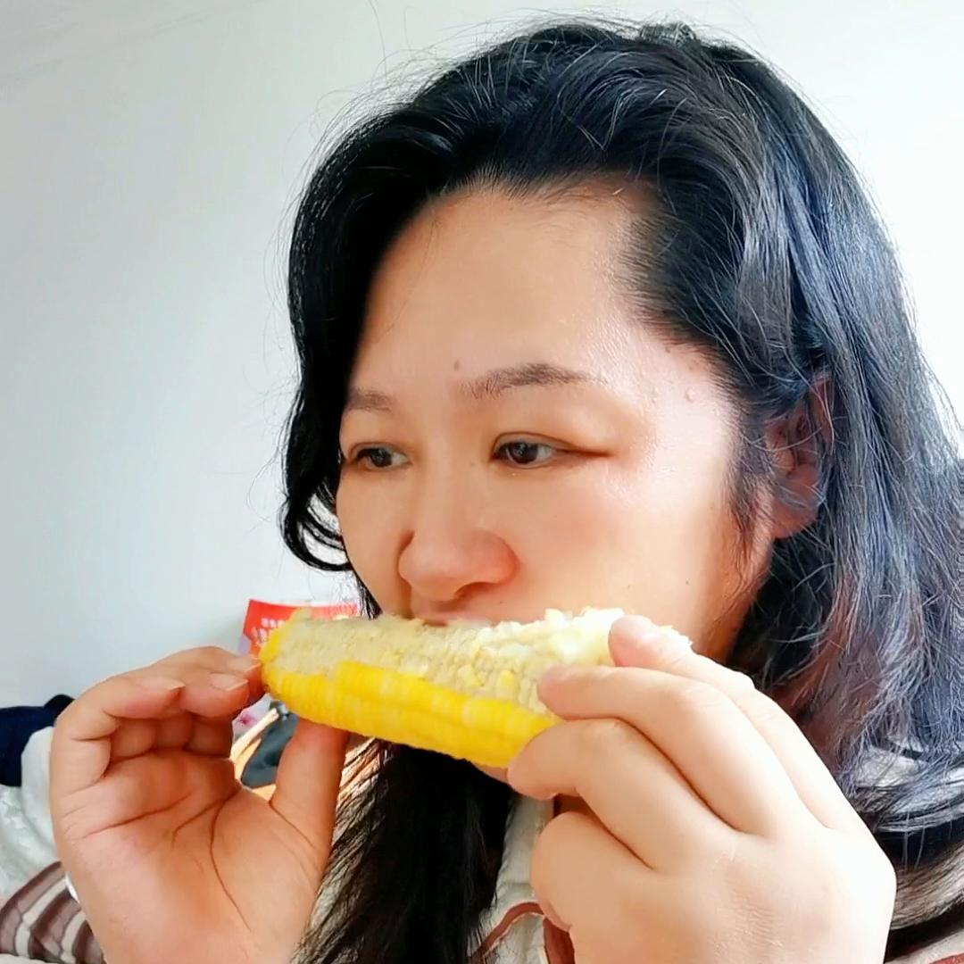 37周胎心监护宫缩曲线图怎么看,孕37周胎心监护有宫缩正常吗