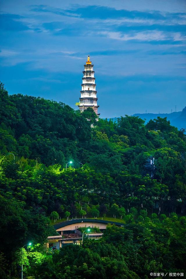 重庆小香港山城,重庆的小香港是哪个区