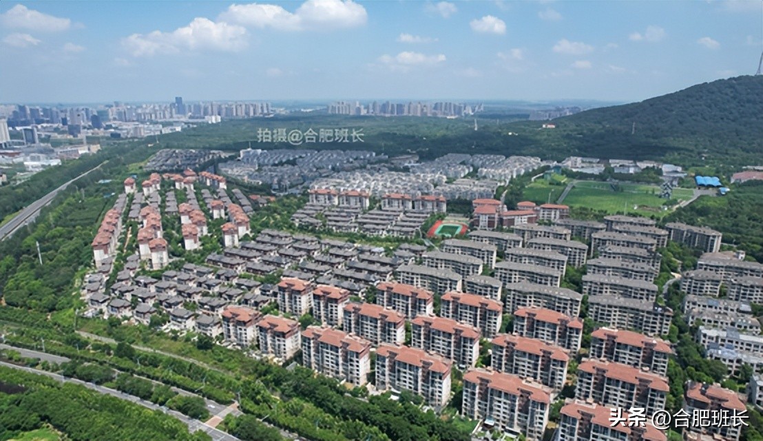 西山林语洋房170大平层装修,乌鲁木齐市保利西山林语洋房价格