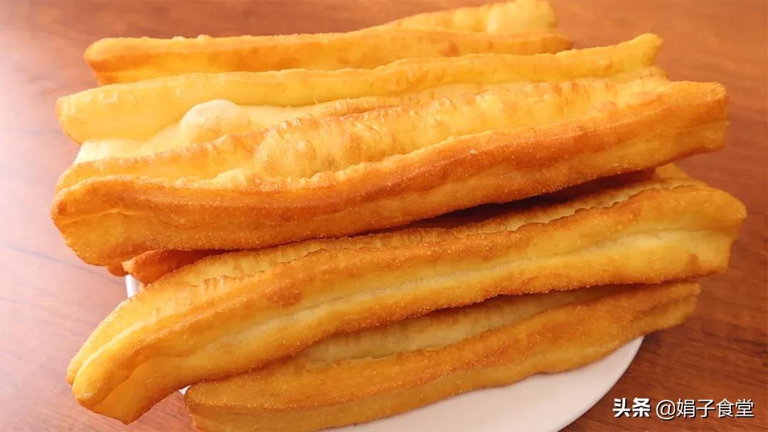 早上只需五分钟在家自制大油条,怎样能做出又软又脆油条