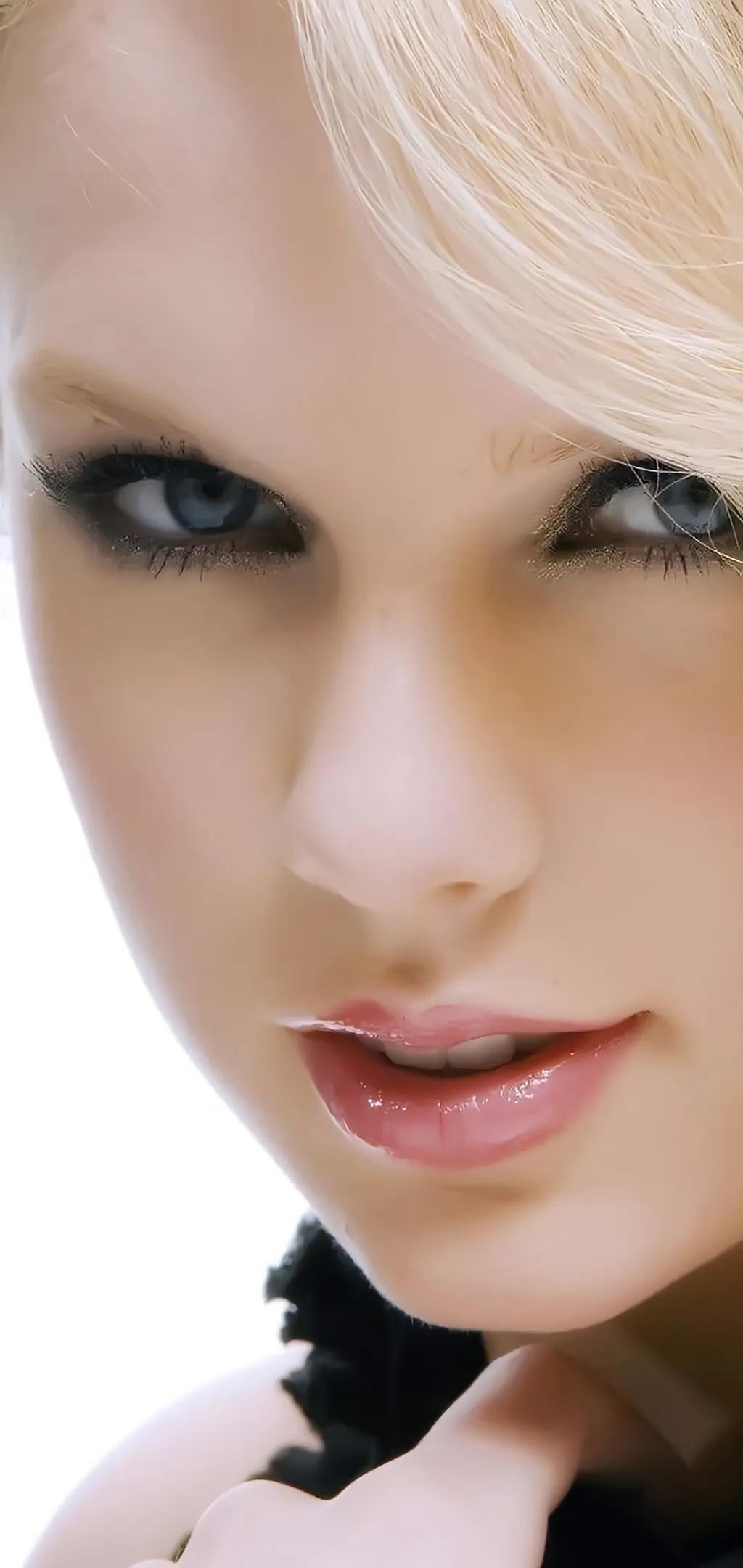 泰勒斯威夫特惊艳写真,泰勒斯威夫特专辑写真