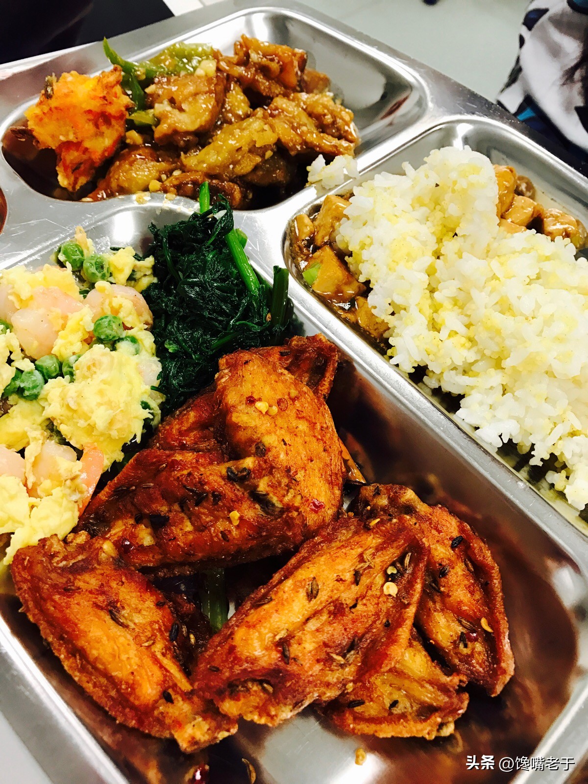 江苏一女子月薪3000晒出食堂伙食,女子月薪2600不辞职