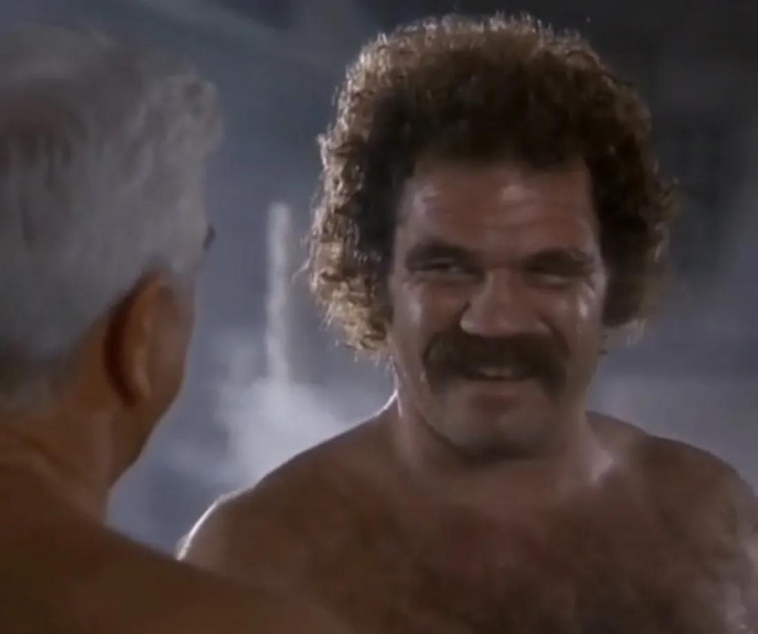 这应该是捡肥皂最早的片了