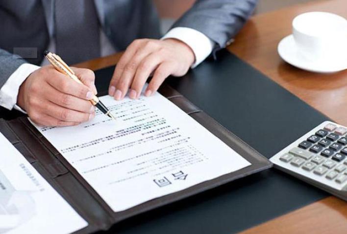 合同有瑕疵能否以此为证据起诉,具备法律效力的合同纠纷