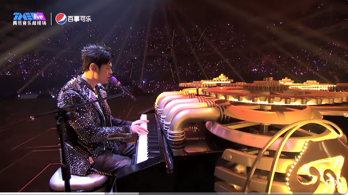 为青春包场，百事带你开启“汽”势满满的心动夏日