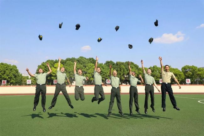 适合普通家庭逆袭翻身的6类专业，选专业看这一篇文章就够了