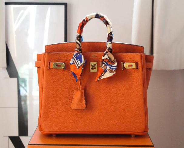 中国女包品牌十大排名,女包必买十大经典包