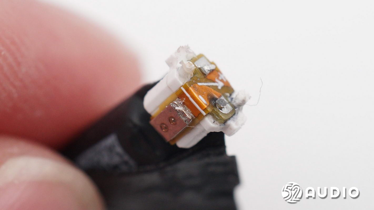 华为无线耳机freebuds4e怎么开降噪,华为无线耳机freebuds4降噪什么原理