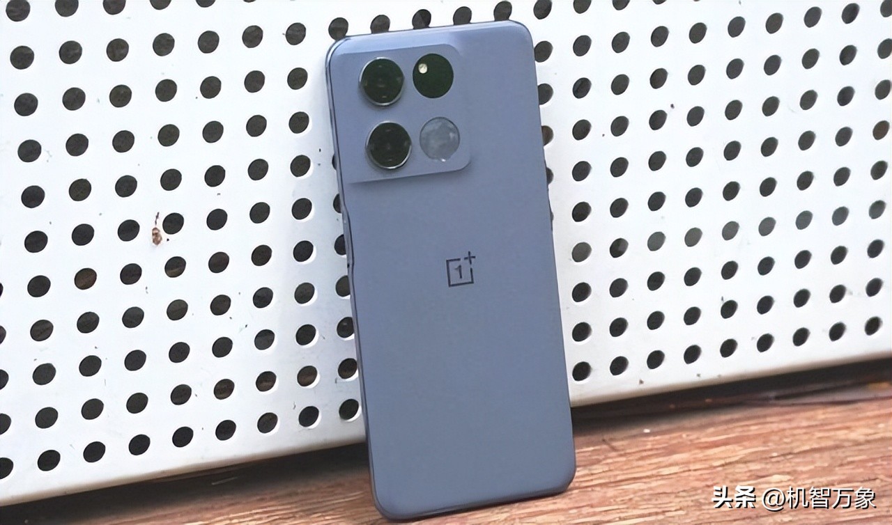 鑱斿彂绉戝叓鏍告墜鏈烘帓琛屾,2020iqoo鑱斿彂绉戞棗鑸版満