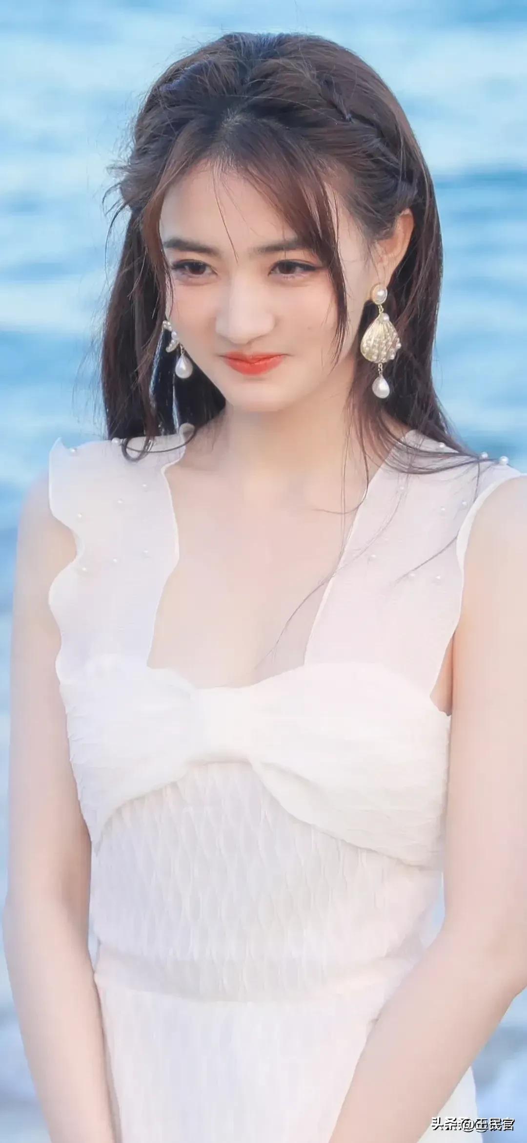 眼里无是非心中有风景,眼里无是非目及皆风景啥意思