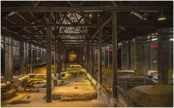 中国烧酒和韩国烧酒什么区别,蒸馏酒和酿造酒哪个好喝