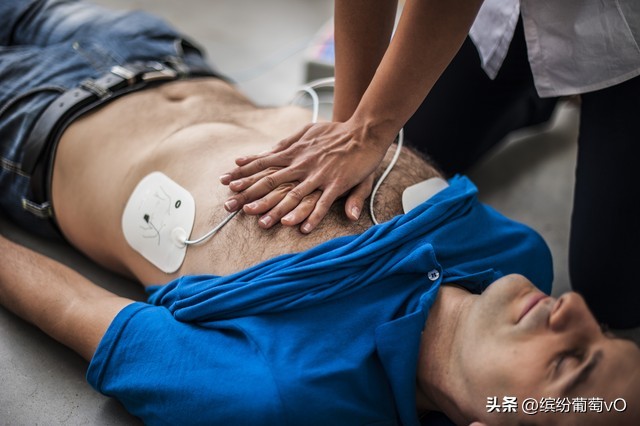 学生罚站死亡原因,学生罚站倒地死亡后续