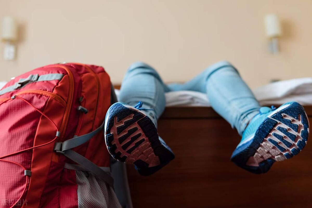 为什么说到外地不要联系老同学？亲身经历：折腾过后不欢而散