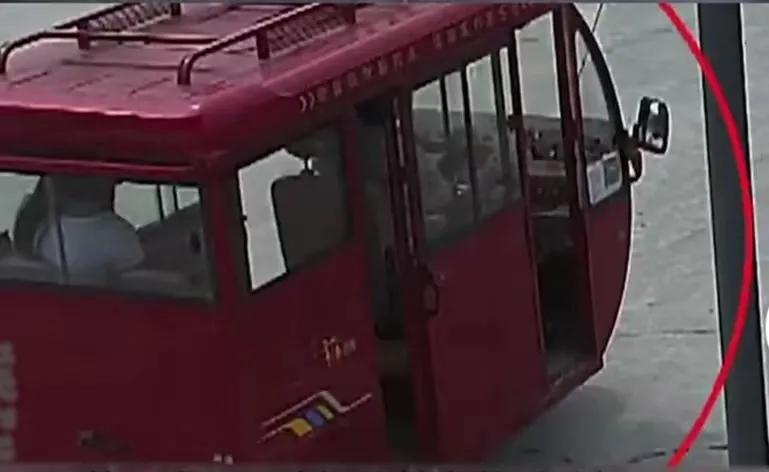 花季少女被杀抛尸逃13年,18岁少女被杀惨遭抛尸破案