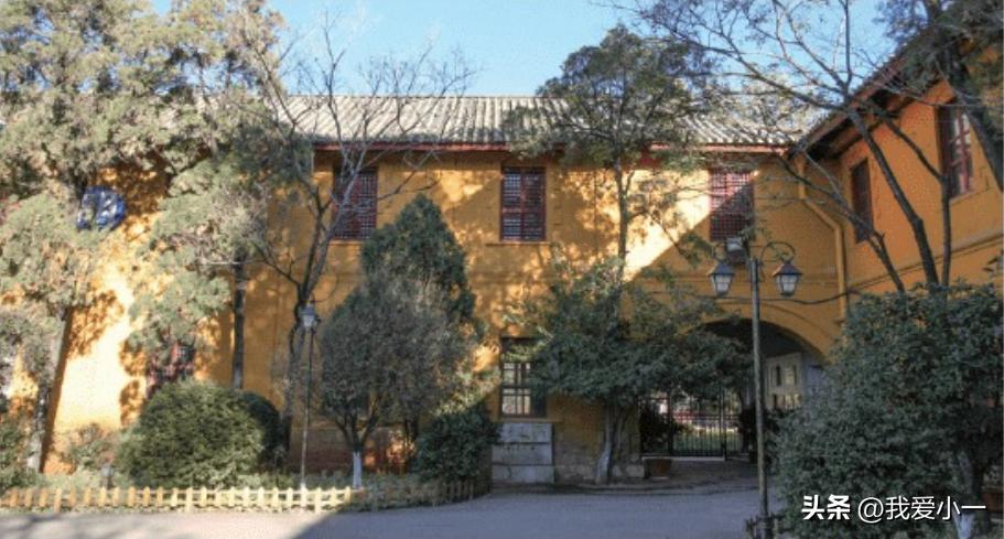 云南古建筑名单大全,云南古滇墓葬群