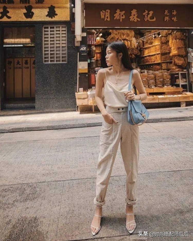 突然火了一种颜色叫:“裸肤色”,看着平平无奇,上身竟然很高级