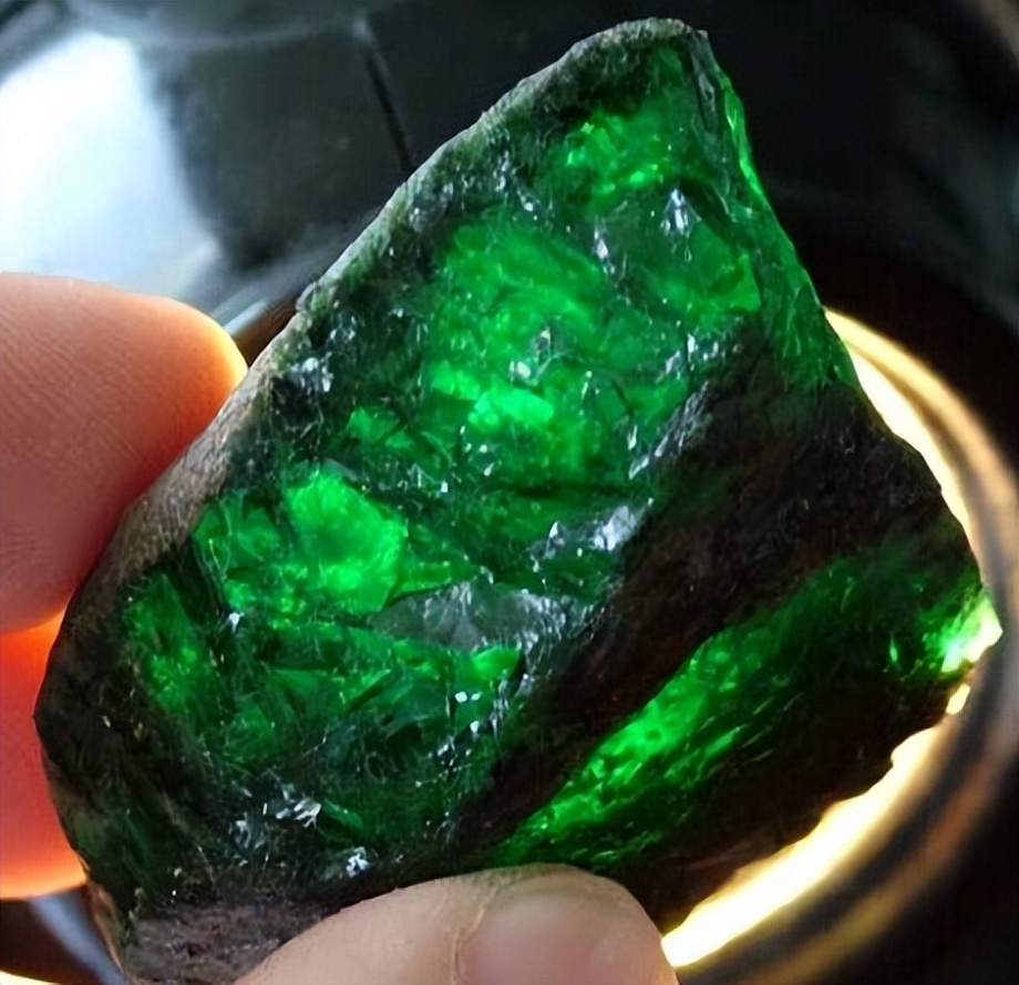 哪些宝石用紫外光鉴定,宝石鉴别光谱