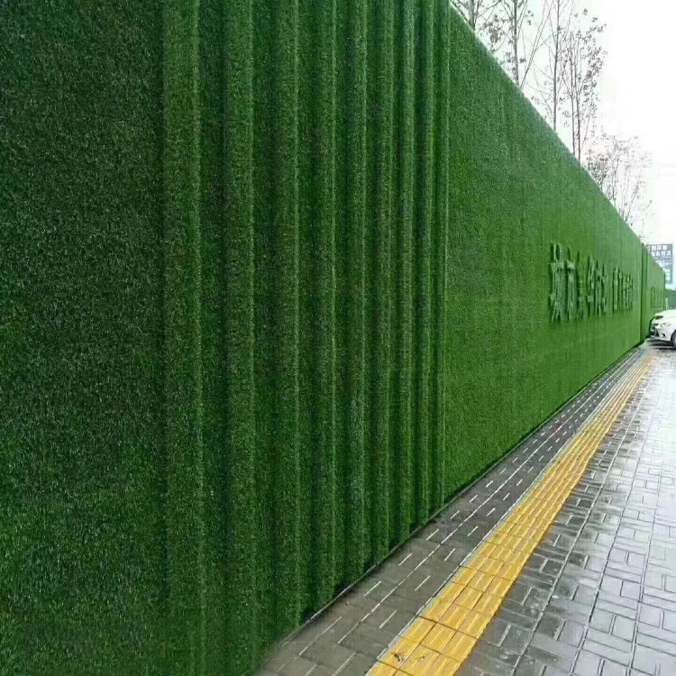 人造草坪围挡要求标准,人造草坪围挡每平米价格