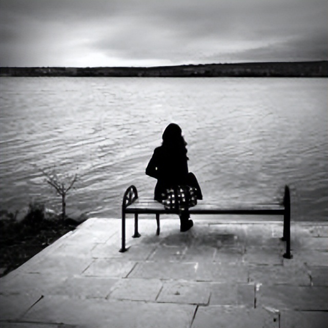 百年孤独如何摆脱孤独,百年孤独人为什么孤独