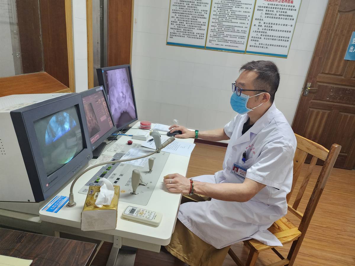 粤桂协作：罗城仫佬族自治县人民医院开展首例门诊医生协作输卵管造影术