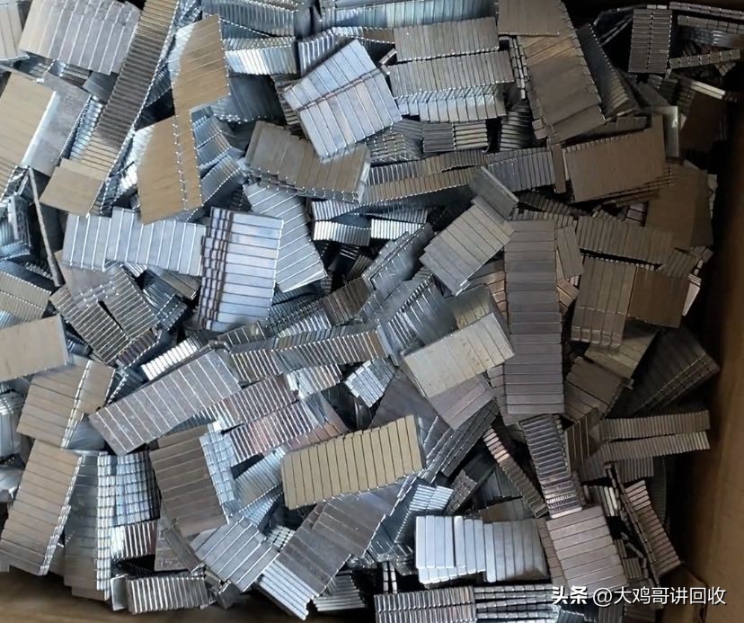 为什么废品强磁收购价格这么高,强磁回收多少钱一斤