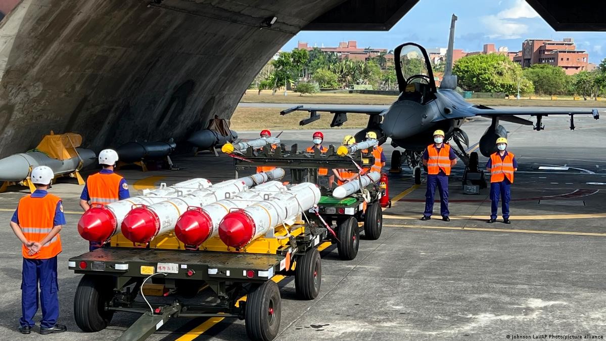 马克龙访华留有一个遗憾？美国对台军售要升级