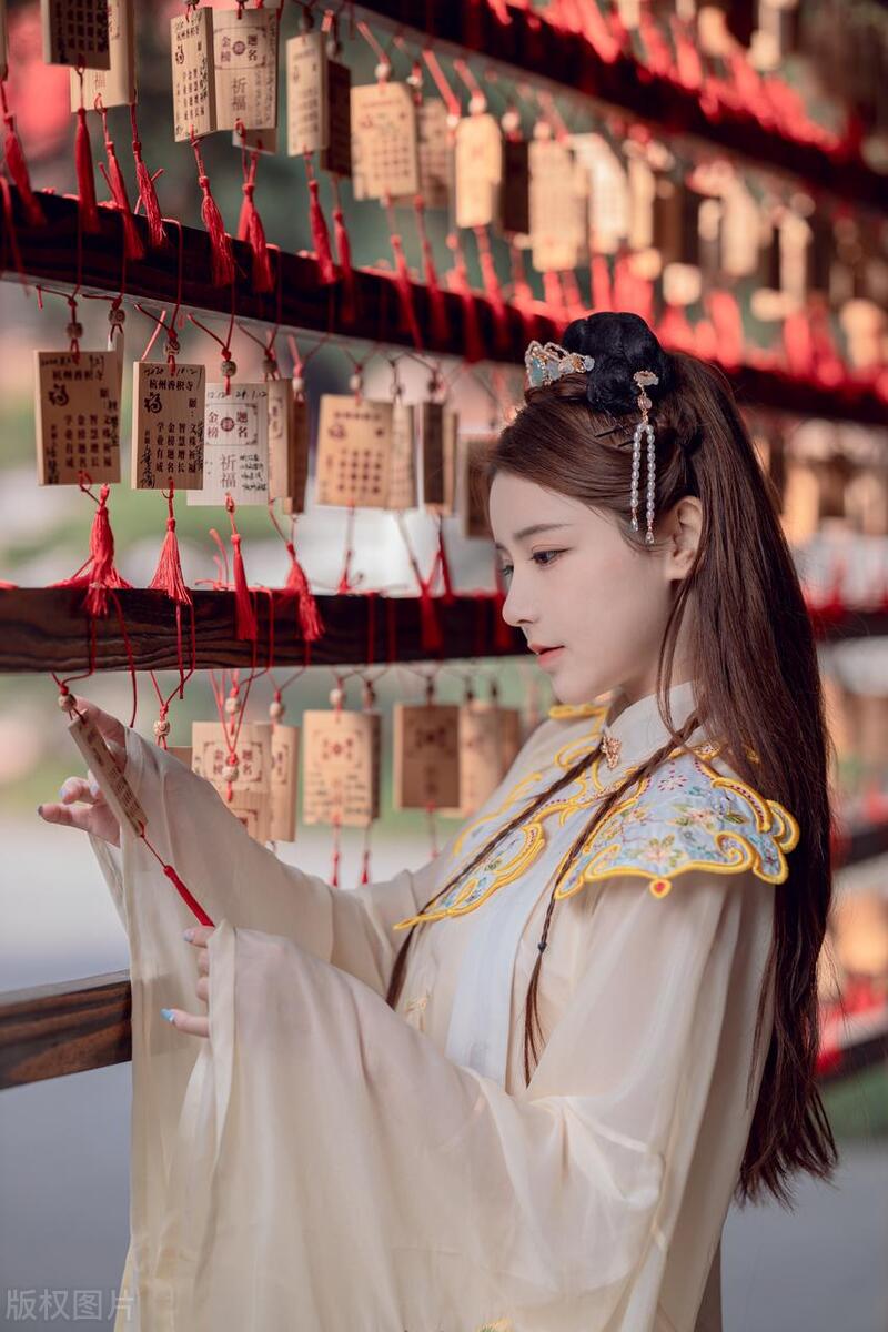 书荒救星，九本角度刁钻的完本穿明历史文，建议收藏