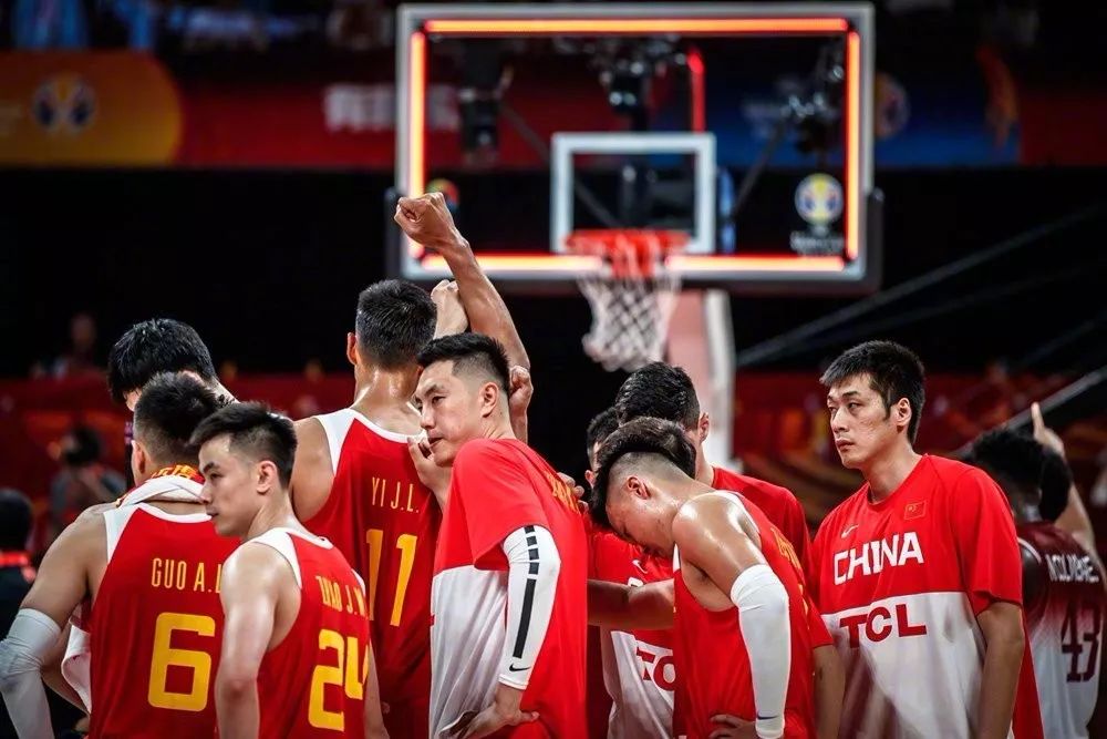 关于中国男篮的世界杯！4年前的那张票，我还留着！