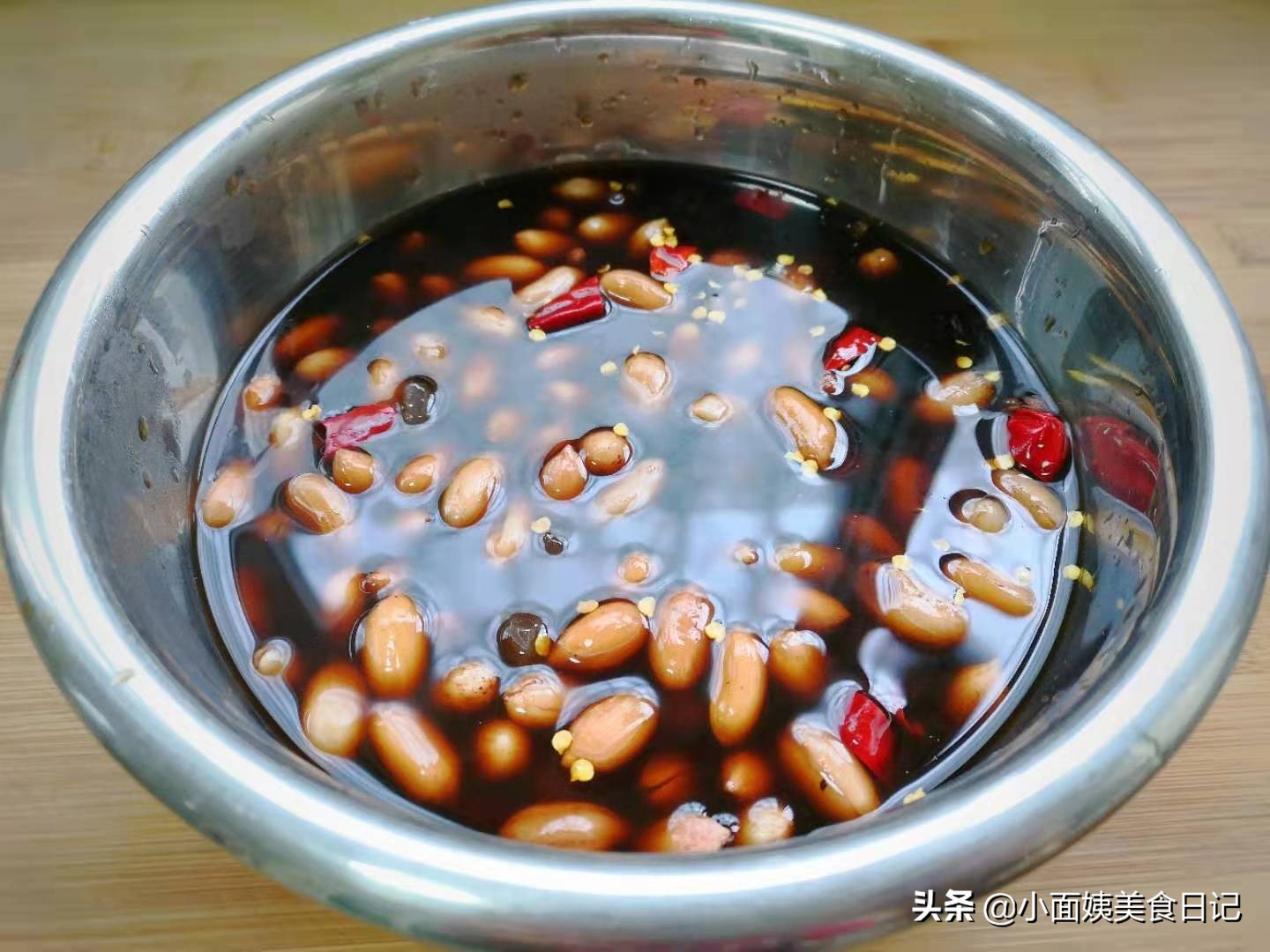 女人到了40岁建议多吃这几样,女性过了40岁推荐常吃3种食物