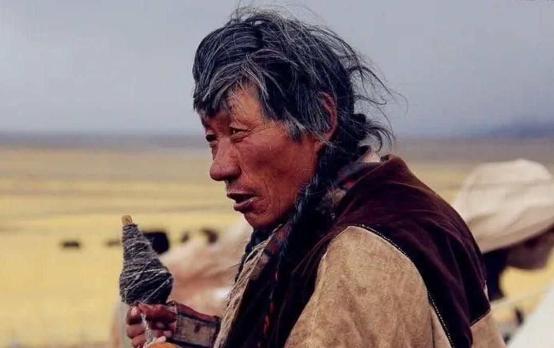 非洲很炎热？黑*皮人**肤黑是因为炎热？都是假的